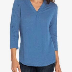 Orvis Blue V‑Neck Top Women’s Small NWT | Soft Knit Everyday Casual Style